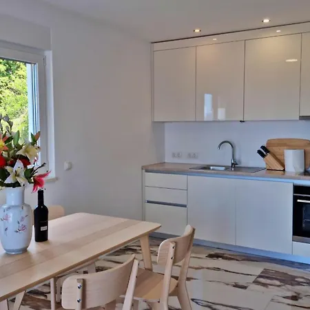 Lägenhet Endless Summer Pisak