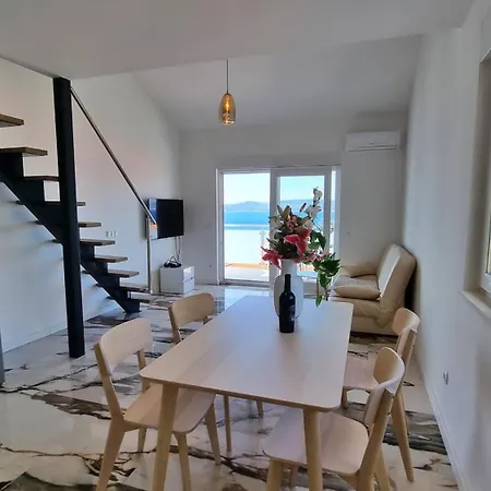 Endless Summer Apartman *