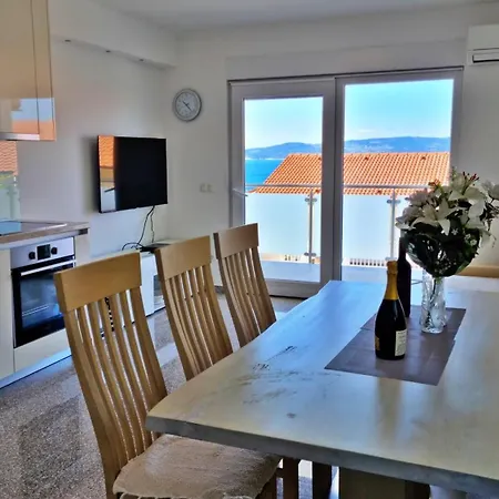 Endless Summer Апартаменты *