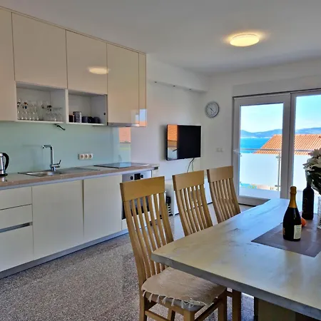 Апартаменты Endless Summer Писак